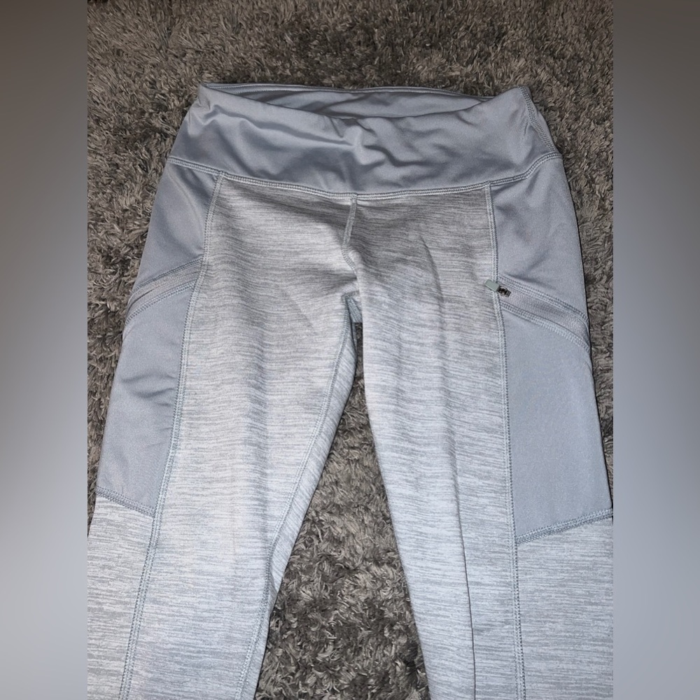 Active Life | Grey Striped Fuzzy Inside Leggings with Zipper Pockets | Medium